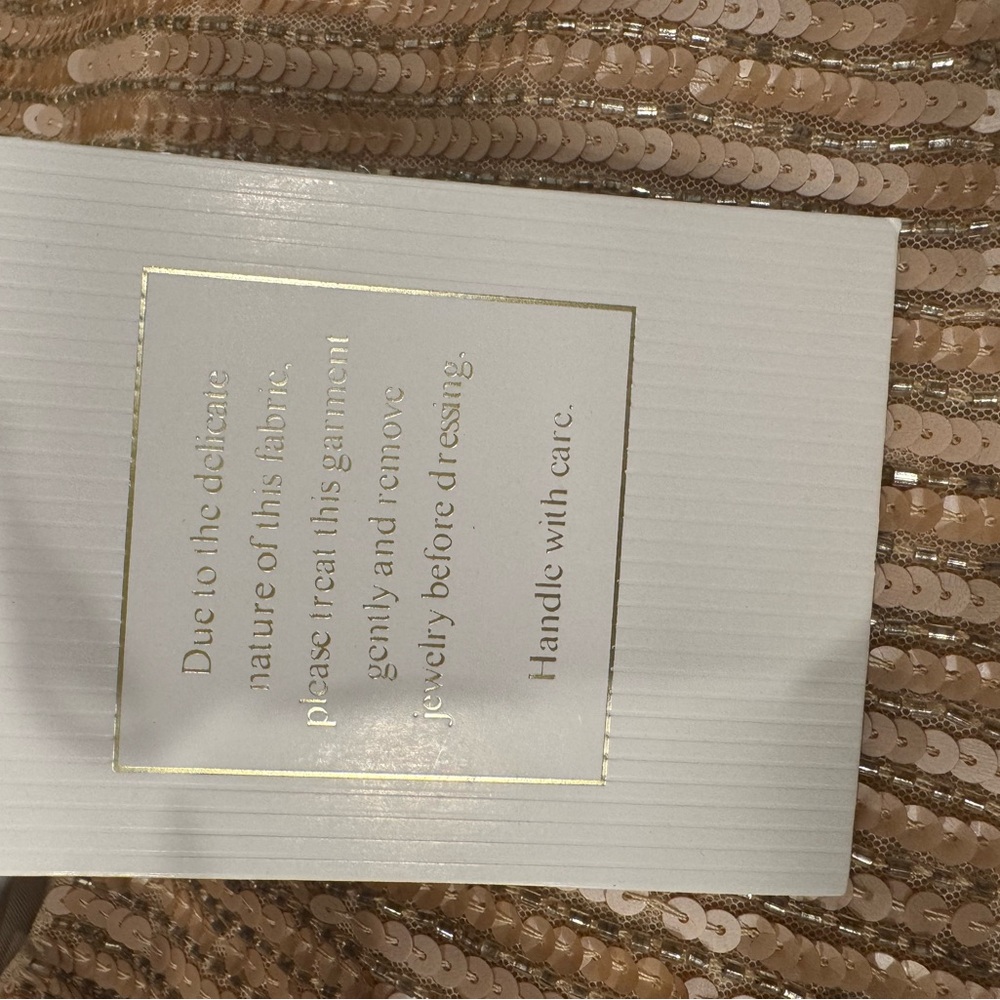 Mac Duggal Metallic Minidress Nude Size 10 Cocktail Collection EUC - Picture 9 of 10